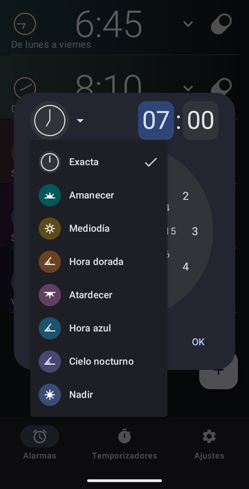 El cuadro de creación de alarma, con su menú de anclas abierto: Exacta (marcada), Amanecer, Mediodía, Hora dorada, Atardecer, Hora azul, Cielo nocturno y Nadir.