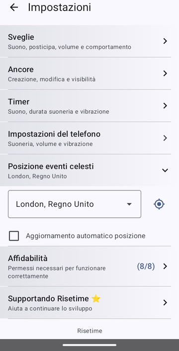 Le impostazioni di Risetime, sezione Posizione eventi celesti aperta: London, Regno Unito selezionato, un pulsante GPS, e una casella Aggiornamento automatico posizione deselezionata.