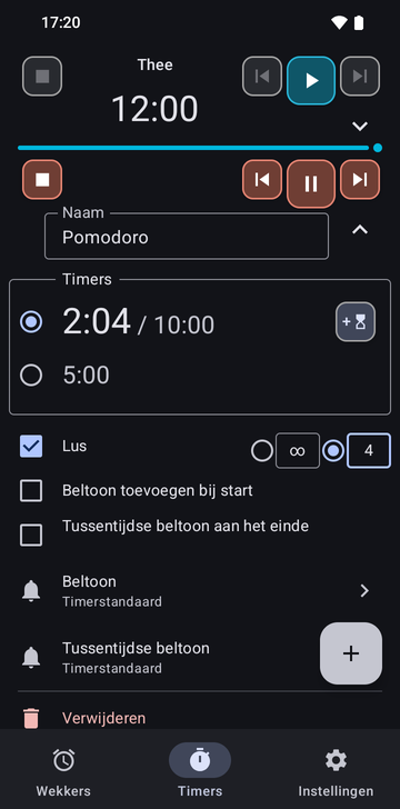 De reeks Thee uitgeklapt op het tabblad Timers van Risetime: zijn naam, zijn enige timer op 12:00 met een knop om er een toe te voegen, de schakelaars Lus, Beltoon toevoegen bij start en Tussentijdse beltoon aan het einde, alle uit, de regel Beltoon op Timerstandaard, de regel Tussentijdse beltoon op Niet gebruikt: één timer, geen lus, geen beltoon bij start, en Verwijderen. Daaronder de ingeklapte Pomodoro-rij, lopend op 1:42 van 10:00.